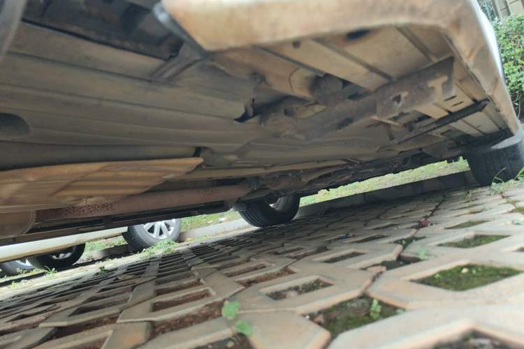 Used Ford Kuga 2013 2.0L GTDi Four-Wheel-Drive Sport Model Chassis Rear Right