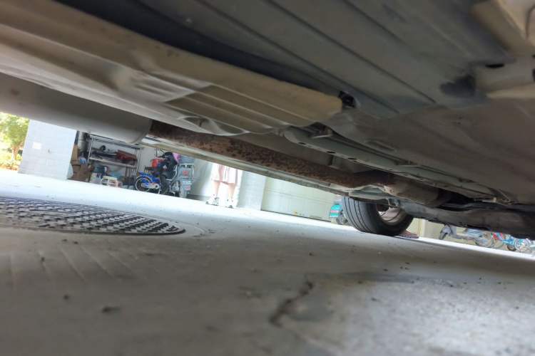 Used Ford Kuga 2013 1.6L GTDi Two-Wheel-Drive Trend Model Chassis Rear Right