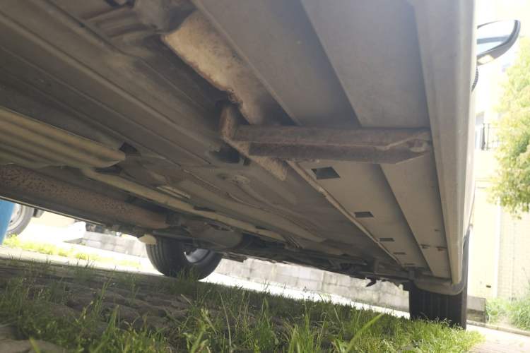 Used Ford Kuga 2013 2.0L GTDi Four-Wheel-Drive Sport Model Chassis Rear Right