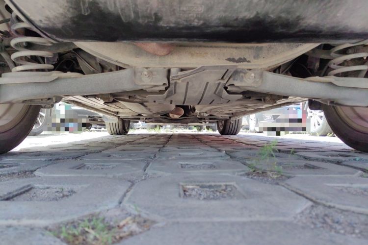 Used Ford Kuga 2013 1.6L GTDi Two-Wheel-Drive Trend Model Chassis Rear