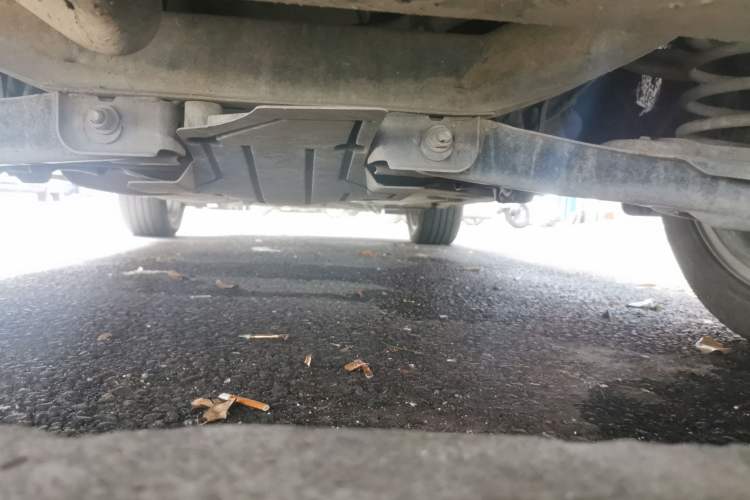 Used Ford Kuga 2013 1.6L GTDi Two-Wheel-Drive Trend Model Chassis Rear
