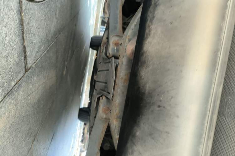 Used Ford Kuga 2013 1.6L GTDi Two-Wheel-Drive Trend Model Chassis Rear