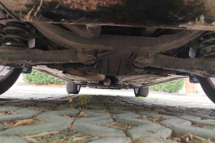 Used Ford Kuga 2013 1.6L GTDi Two-Wheel-Drive Trend Model Chassis Rear