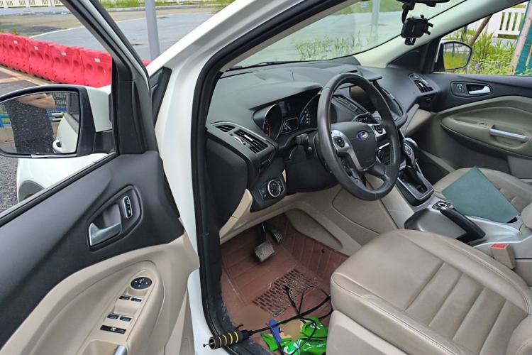 Used Ford Kuga 2013 1.6L GTDi 4x4 Elite Model Driver Seat