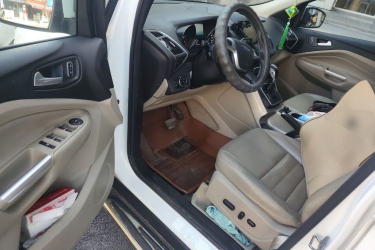 Used Ford Kuga 2013 2.0L GTDi Four-Wheel-Drive Elite Model Driver Seat