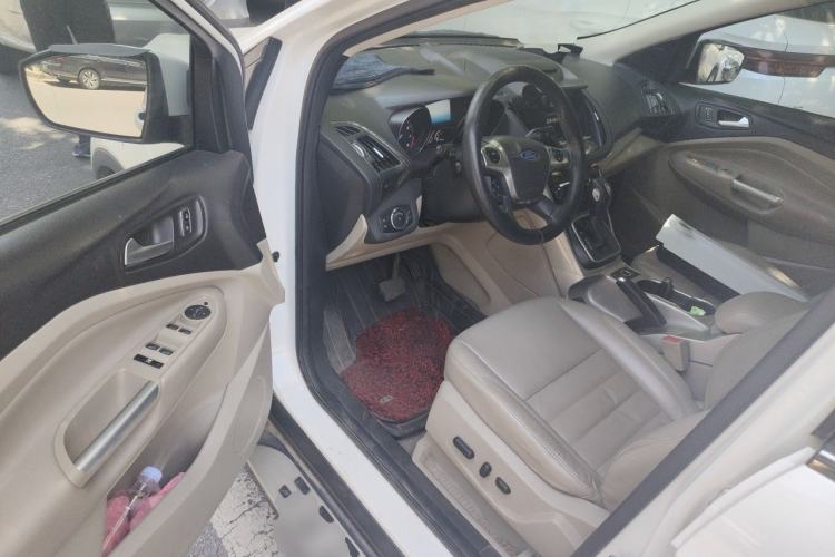 Used Ford Kuga 2013 2.0L GTDi Four-Wheel Drive Premium Model Driver Seat