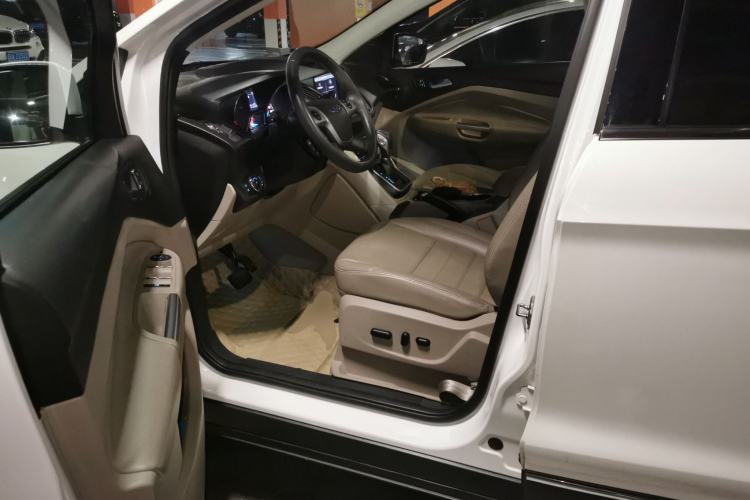 Used Ford Kuga 2013 2.0L GTDi Four-Wheel Drive Premium Model Driver Seat