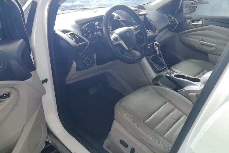 Used Ford Kuga 2013 2.0L GTDi Four-Wheel Drive Premium Model Driver Seat
