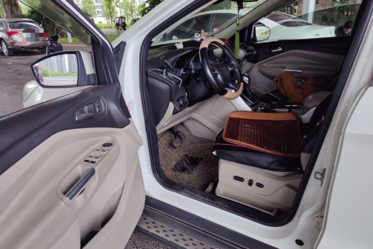 Used Ford Kuga 2013 1.6L GTDi 4x4 Elite Model Driver Seat