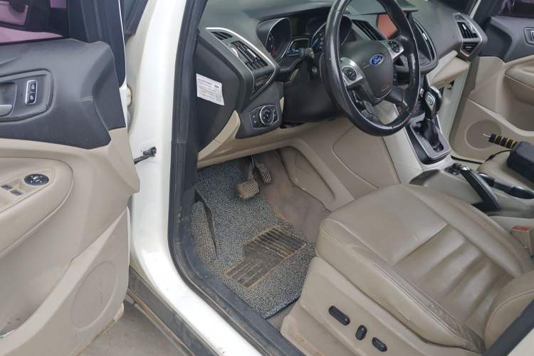 Used Ford Kuga 2013 1.6L GTDi 4x4 Elite Model Driver Seat