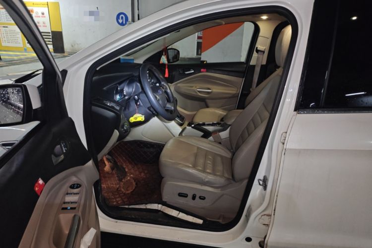 Used Ford Kuga 2013 1.6L GTDi 4x4 Elite Model Driver Seat