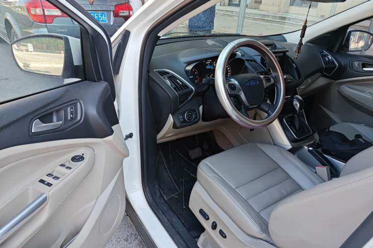 Used Ford Kuga 2013 1.6L GTDi 4x4 Elite Model Driver Seat
