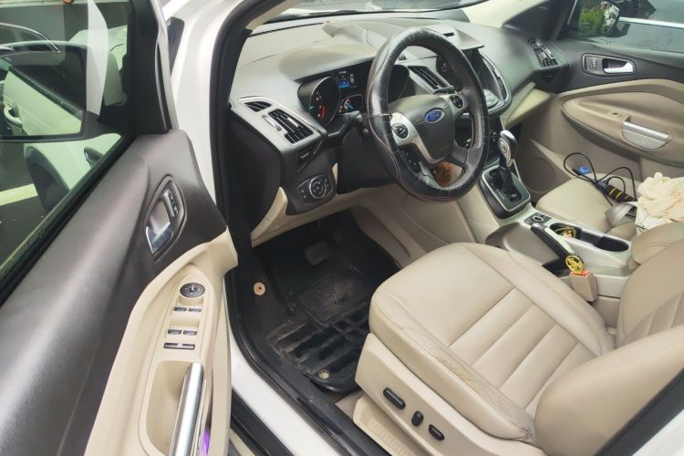 Used Ford Kuga 2013 1.6L GTDi 4x4 Elite Model Driver Seat