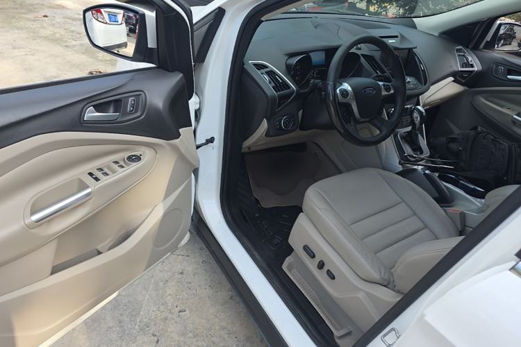 Used Ford Kuga 2013 1.6L GTDi 4x4 Elite Model Driver Seat