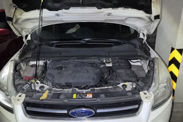Used Ford Kuga 2013 1.6L GTDi Two-Wheel-Drive Comfort Model Engine Bay