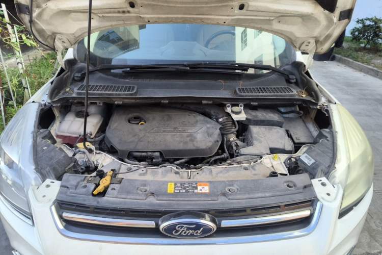 Used Ford Kuga 2013 1.6L GTDi 4x4 Elite Model Engine Bay