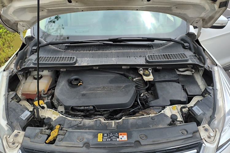 Used Ford Kuga 2013 1.6L GTDi 4x4 Elite Model Engine Bay