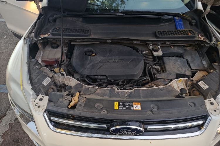 Used Ford Kuga 2013 1.6L GTDi 4x4 Elite Model Engine Bay