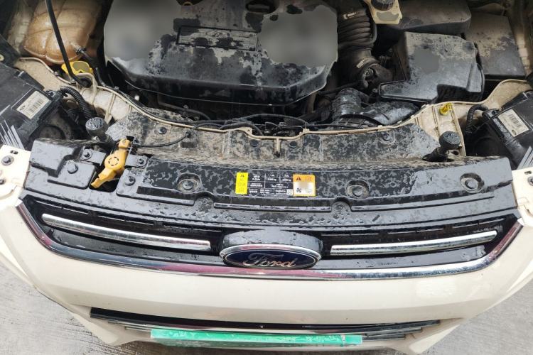 Used Ford Kuga 2013 2.0L GTDi Four-Wheel-Drive Elite Model Engine Bay