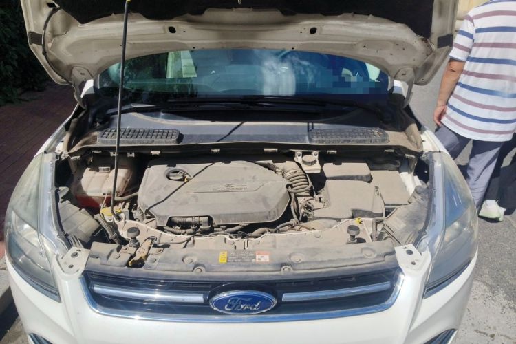 Used Ford Kuga 2013 1.6L GTDi 4x4 Elite Model Engine Bay