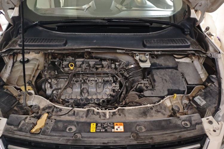 Used Ford Kuga 2013 2.0L GTDi Four-Wheel-Drive Elite Model Engine Bay