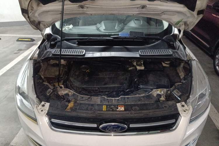 Used Ford Kuga 2013 1.6L GTDi 4x4 Elite Model Engine Bay