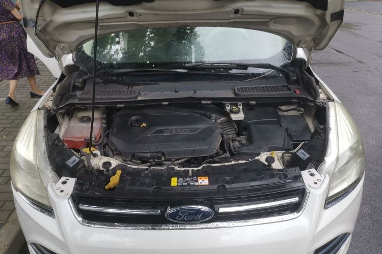 Used Ford Kuga 2013 1.6L GTDi 4x4 Elite Model Engine Bay