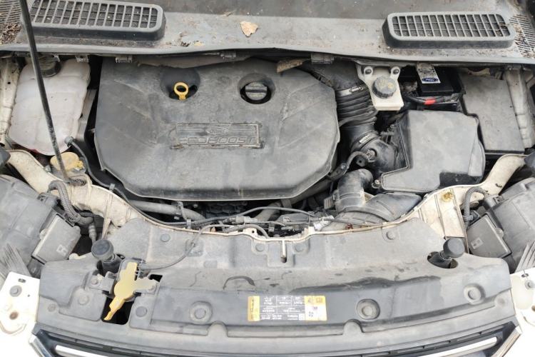 Used Ford Kuga 2013 2.0L GTDi Four-Wheel Drive Premium Model Engine Bay