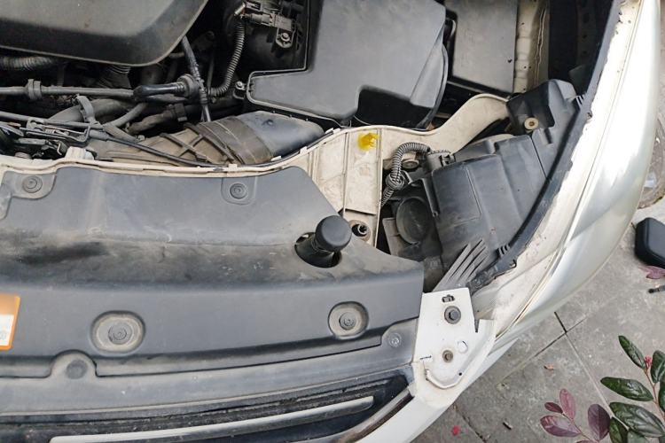 Used Ford Kuga 2013 1.6L GTDi 4x4 Elite Model Engine Bay Left