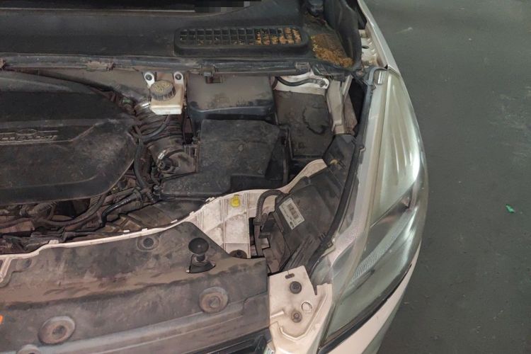 Used Ford Kuga 2013 1.6L GTDi 4x4 Elite Model Engine Bay Left