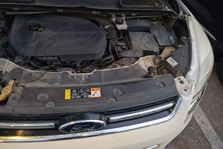 Used Ford Kuga 2013 1.6L GTDi 4x4 Elite Model Engine Bay Left