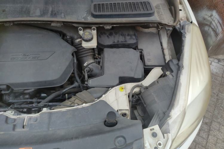 Used Ford Kuga 2013 1.6L GTDi 4x4 Elite Model Engine Bay Left