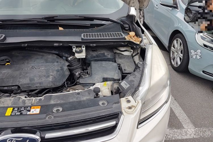 Used Ford Kuga 2013 1.6L GTDi 4x4 Elite Model Engine Bay Left