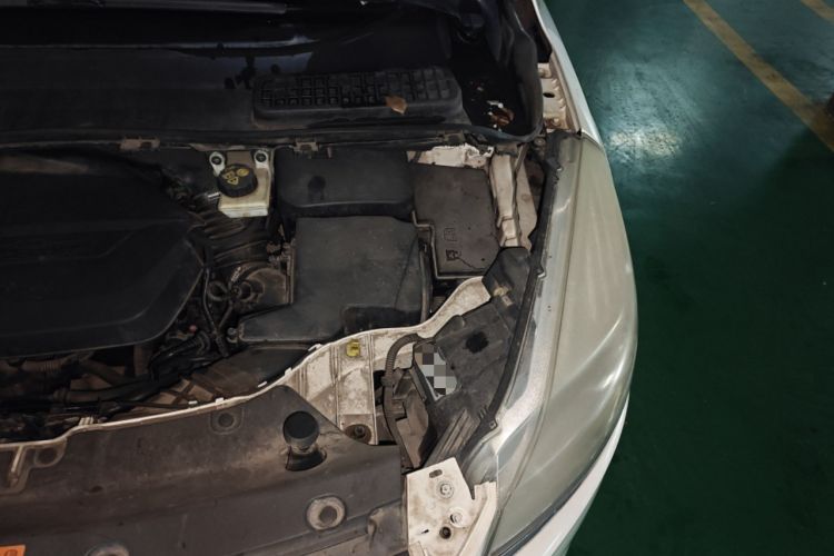 Used Ford Kuga 2013 1.6L GTDi 4x4 Elite Model Engine Bay Left