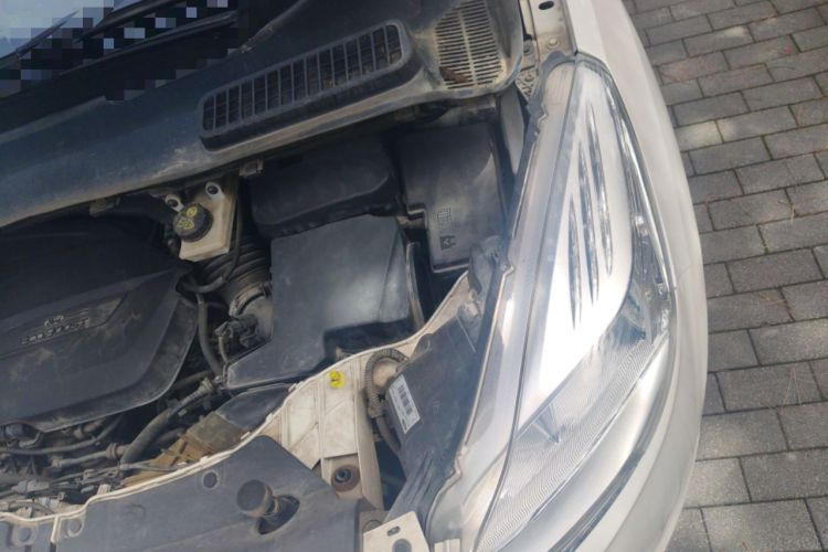 Used Ford Kuga 2013 1.6L GTDi 4x4 Elite Model Engine Bay Left