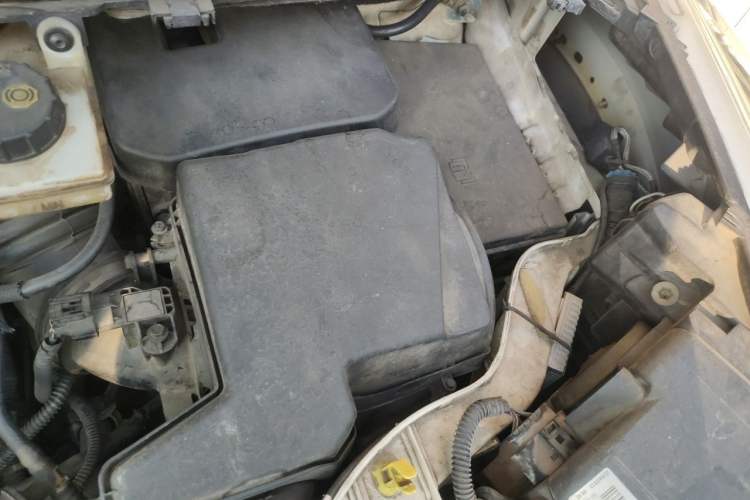 Used Ford Kuga 2013 1.6L GTDi 4x4 Elite Model Engine Bay Left