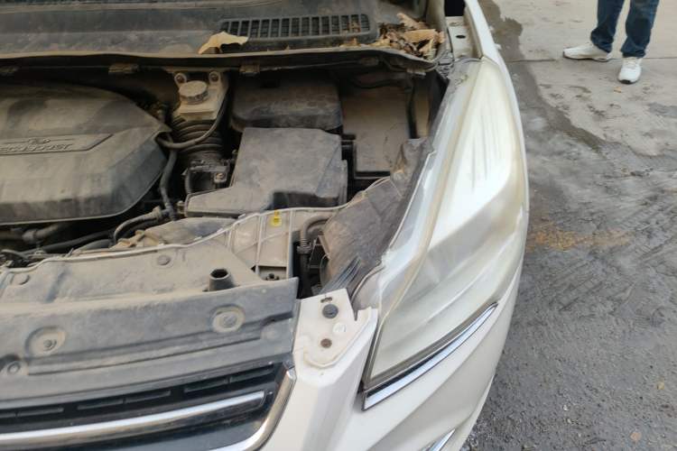 Used Ford Kuga 2013 1.6L GTDi 4x4 Elite Model Engine Bay Left