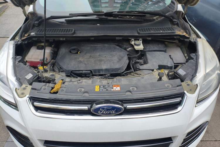 Used Ford Kuga 2013 1.6L GTDi Two-Wheel-Drive Comfort Model Engine Bay