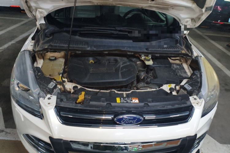 Used Ford Kuga 2013 2.0L GTDi Four-Wheel Drive Premium Model Engine Bay