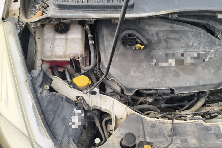 Used Ford Kuga 2013 1.6L GTDi 4x4 Elite Model Engine Bay Right