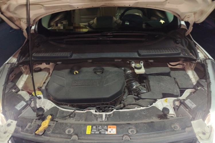 Used Ford Kuga 2013 2.0L GTDi Four-Wheel Drive Premium Model Engine Bay