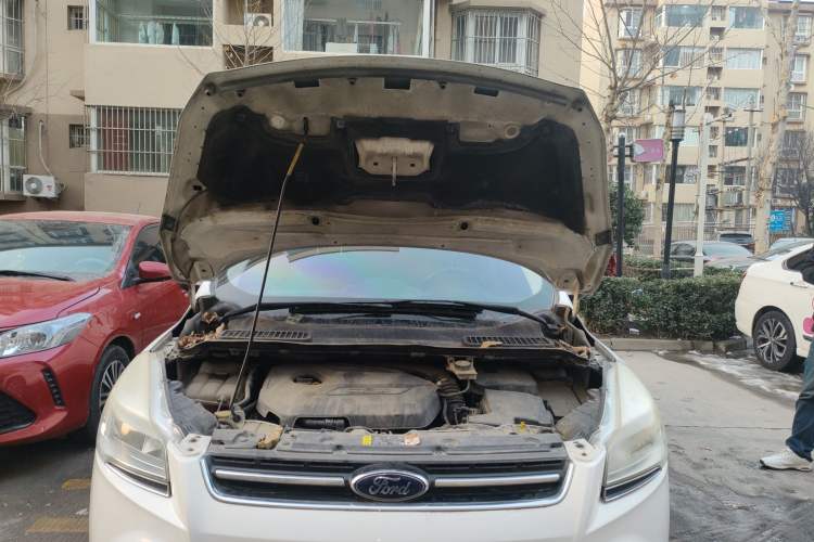 Used Ford Kuga 2013 1.6L GTDi 4x4 Elite Model Engine Bay