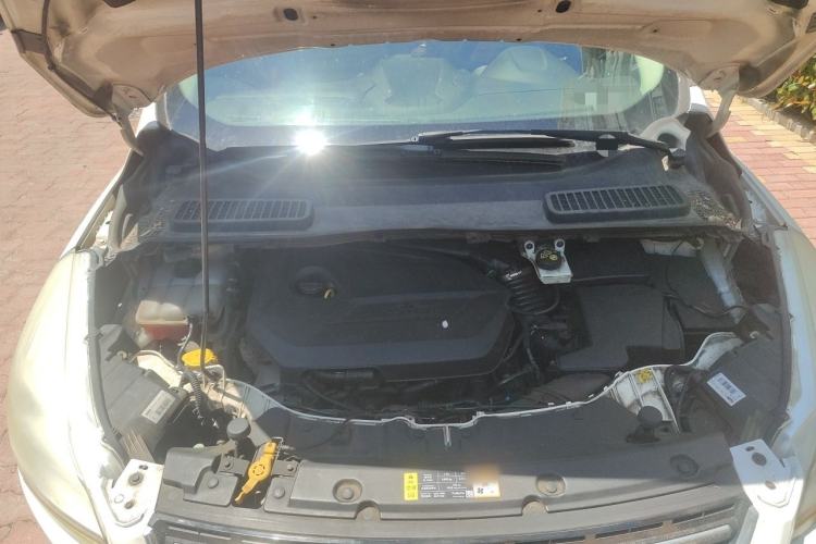Used Ford Kuga 2013 1.6L GTDi 4x4 Elite Model Engine Bay