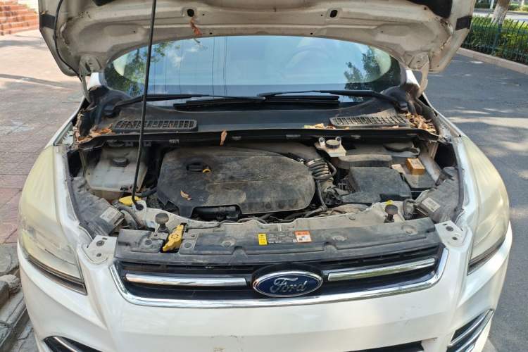 Used Ford Kuga 2013 1.6L GTDi 4x4 Elite Model Engine Bay