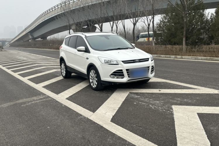 Used Ford Kuga 2013 1.6L GTDi Two-Wheel-Drive Trend Model Exterior 1