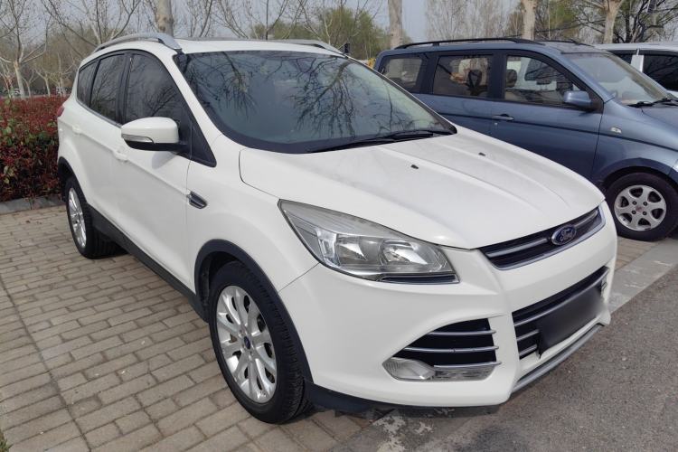 Used Ford Kuga 2013 1.6L GTDi Two-Wheel-Drive Trend Model Exterior 1