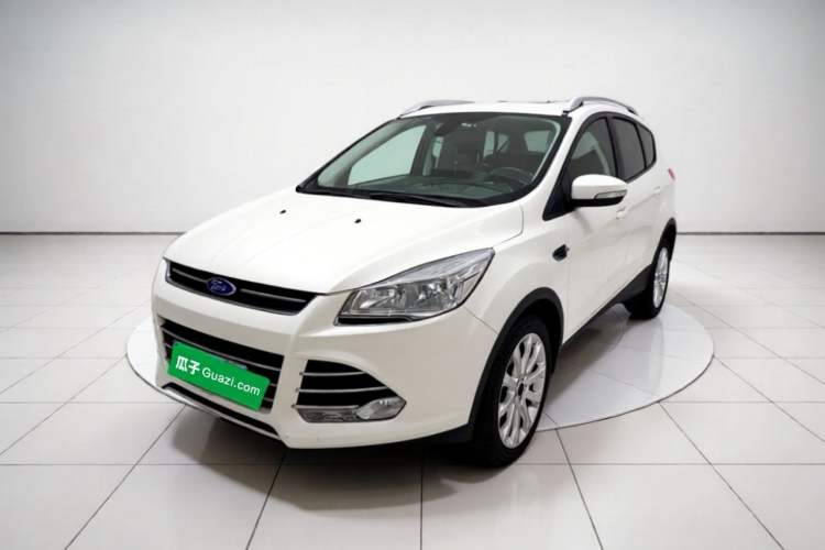 Used Ford Kuga 2013 1.6L GTDi Two-Wheel-Drive Trend Model Exterior 2
