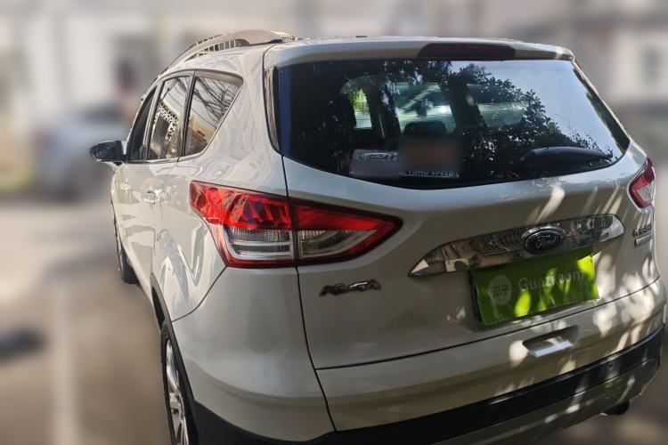 Used Ford Kuga 2013 1.6L GTDi Two-Wheel-Drive Trend Model Exterior 3