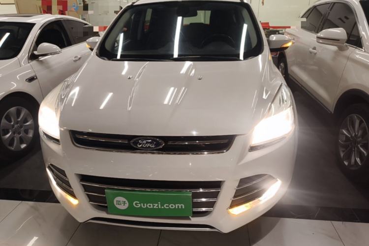 Used Ford Kuga 2013 1.6L GTDi Two-Wheel-Drive Trend Model Front