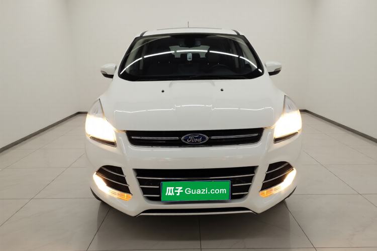 Used Ford Kuga 2013 1.6L GTDi Two-Wheel-Drive Trend Model Front